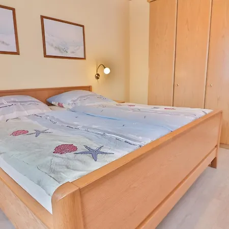 Apartment Haus Meeresleuchten - Ferienwohnung 2 *
